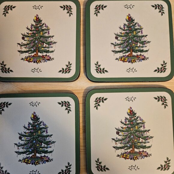 Christmas Holiday coasters, wine toppers and 2 sets of cheese spreaders - Picture 5 of 8